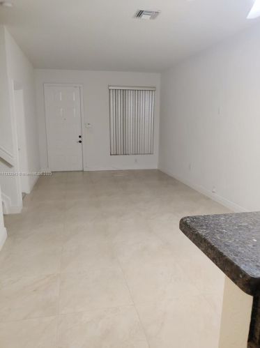 7949 20th St, Hollywood FL  33024-3668 exterior