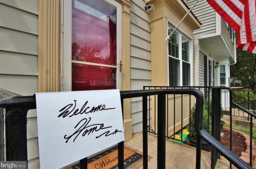 7616 Whitly Way, Lorton VA  22079-1745 exterior