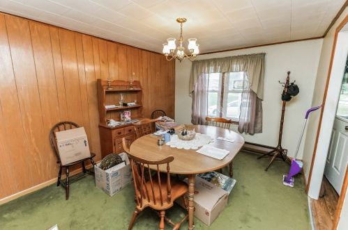 3998 Mitchell Rd, New Castle PA  16105-4412 exterior