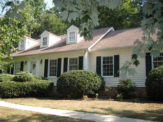 404 Huntington Rd, Easley, SC 29642-1941