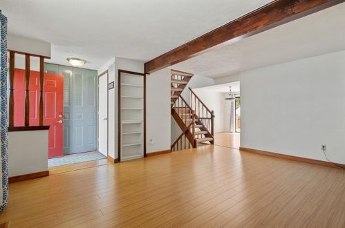 3144 Laurel Ridge Cir, Bridgeville, PA 15017-1655