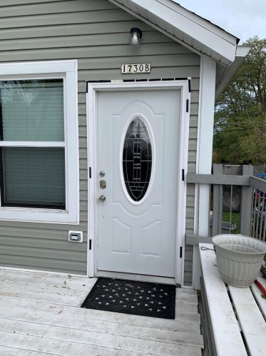 1730 6th St, Milwaukee WI 53204-3911 exterior