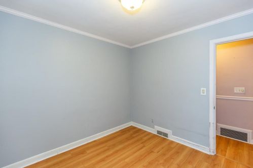 7 Plymouth Rd, North Providence RI  02904-5227 exterior