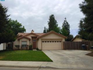 2347 Harold Ct, Visalia CA  93291-3101 exterior