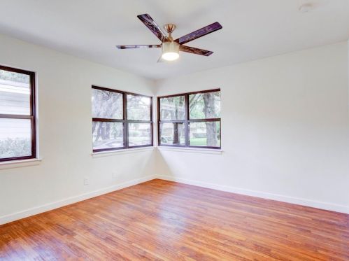 1819 Fuller Dr, Dallas TX  75228-3252 exterior