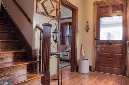 501 Valley Ave, Steelville, PA 19310-1400