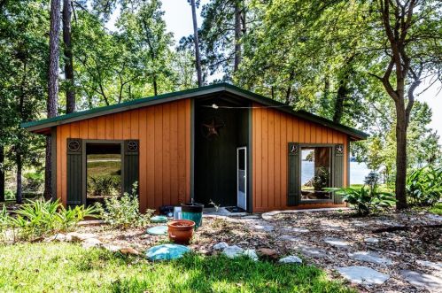 227 Sassafras Dr, Chita TX  75862-6811 exterior