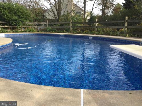 112 Quail Ln, Kennett Sq PA  19348-2652 exterior