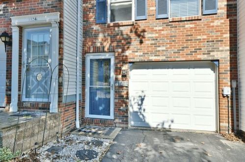 1123 Timber Trl, Imperial, PA 15126-9698
