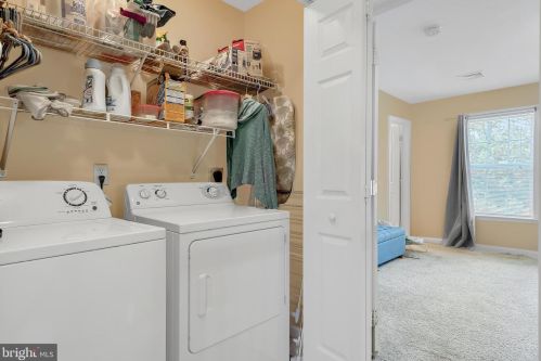 440 Waterleaf Ct, Navy Sup Dpt PA  17050-2489 exterior