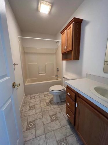 657 Winterthur Way, Easton PA  18040-7444 exterior