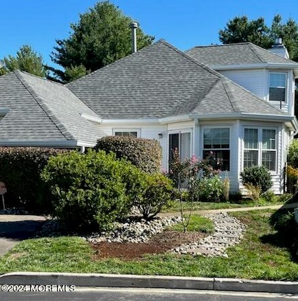 74 Hazel Dr, East Freehold, NJ 07728-4052