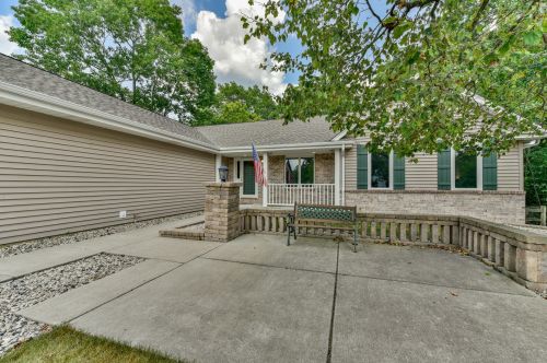 26411 Kendra Ln, Waterford WI  53185-2168 exterior