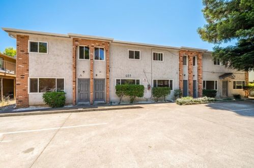609 Rancheria Dr, Chico, CA 95926-4474