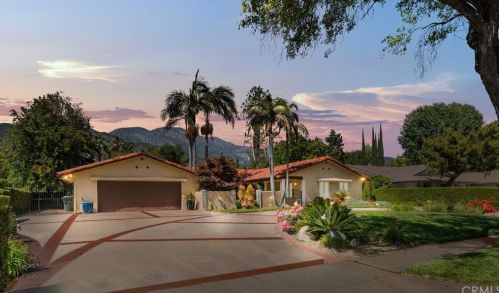 211 Emerson St, Upland, CA 91784-1338
