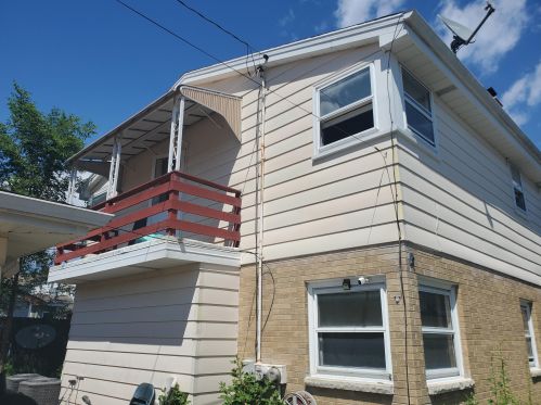 3239 43rd St, Milwaukee WI  53219-4804 exterior