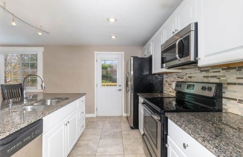 4624 Blackberry Ln, Stonelick OH  45103-1343 exterior