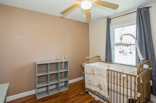 32 Aster Ave, Holtsville NY  11742-1703 exterior