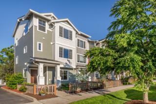 6510 29th Ave, Seattle, WA 98108-3787