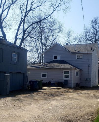 816 5th St, Marysville, OH 43040-1702