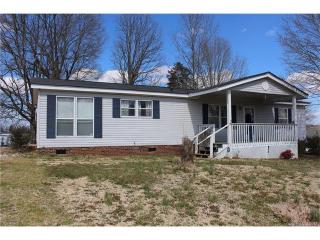 925 Vernette Ct, Concord, NC 28025-7715