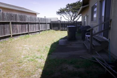 3097 Messinger Dr, Marina, CA 93933-2810