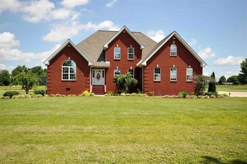 174 Gore Ln, Benton, KY 42025-5410