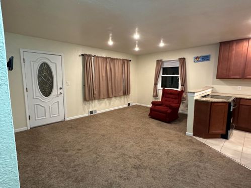 3365 58, Milwaukee WI 53218-4247 exterior