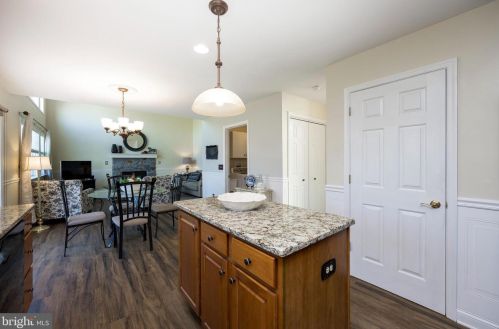 2015 School Rd, Pottstown PA  19465-8849 exterior