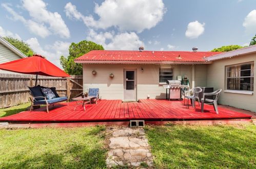 3229 Seven Springs Blvd, New Port Richey FL  34655-3351 exterior