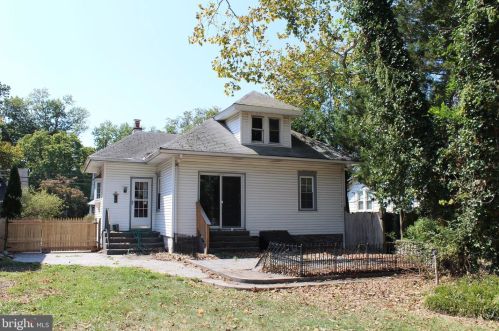 50 Watkins Ave, West Deptford NJ  08096-1236 exterior