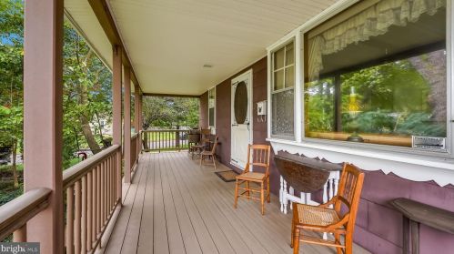137 Lynch Dr, Southampton, PA 18966-3270