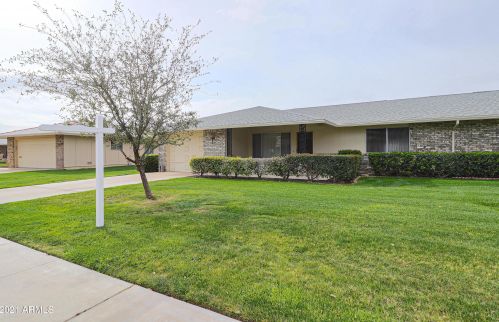 9609 Oak Ridge Dr, Sun City, AZ 85351-2044