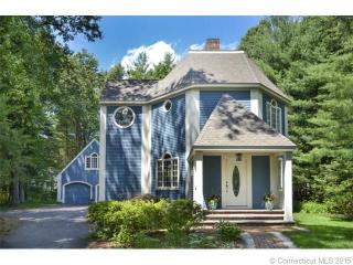 6 Beacon Heath, Farmington CT  06032-1524 exterior