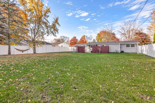1415 Kellner St, Manitowoc WI  54220-1516 exterior