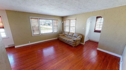 2500 15th St, Two Rivers, WI 54241-2814