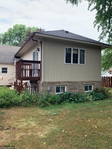 311 Donnelly Ave, Litchfield, MN 55355-2907