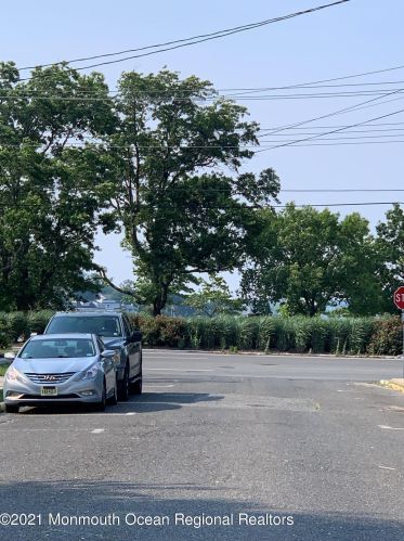1208 Maplewood Rd, Belmar, NJ 07719-2839