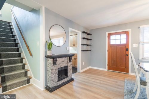 1063 Warren St, Pottstown, PA 19464-4130