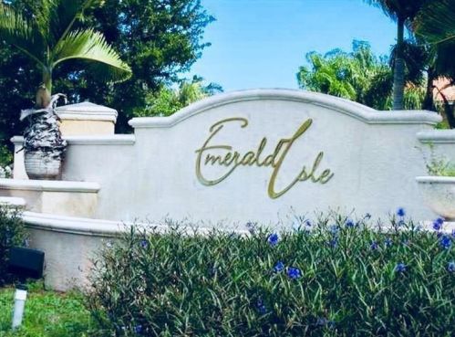 4190 San Marino Blvd, West Palm Beach FL  33409-7721 exterior