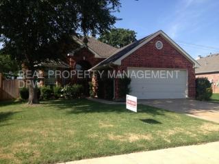 2600 Loon Lake Rd, Denton TX  76210-3393 exterior