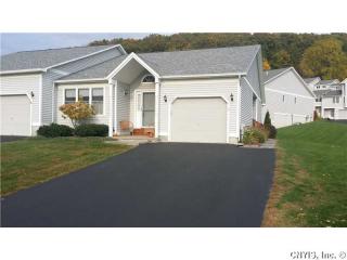 119 Timber Wolf Cir, Syracuse, NY 13209-2224