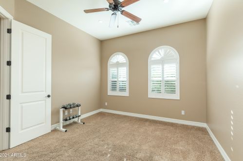 5421 Milton Dr, Cave Creek AZ  85331-2452 exterior