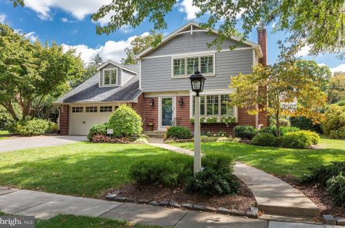 1000 Helen Ave, Lancaster, PA 17601-5114
