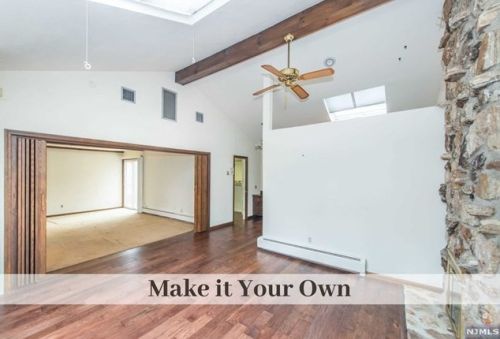 170 Lowell Rd, Ridgewood NJ  07452-1234 exterior