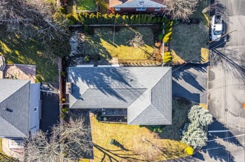 262 Overmount Ave, West Paterson, NJ 07424-3284
