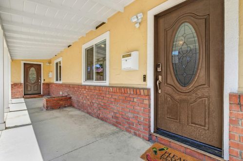 873 7th St, San Jose, CA 95112-3941