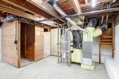 1491 Iris Ct, San Jose CA  95125-3355 exterior