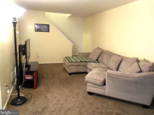 202 Highland Blvd, New Castle, DE 19720-6965