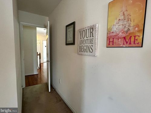 148 Killian Ln, Charles Town WV  25414-4939 exterior